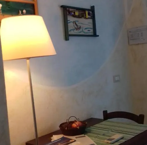 La Casa Di Ulisse فندق مبيت وإفطار 4*